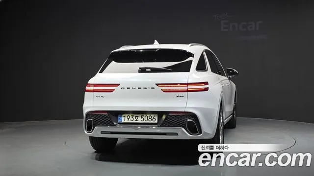 Genesis GV70 — Фото автомобиля 4