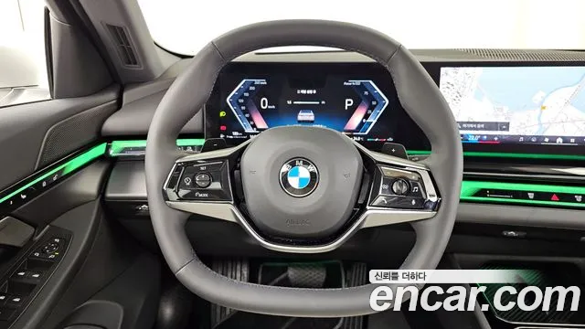 BMW 5-Series — Фото автомобиля 13