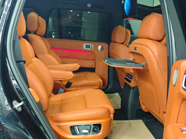 Li Auto L9 — Фото автомобиля 8