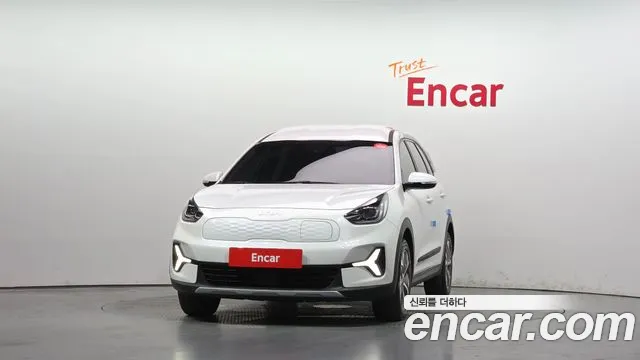 Kia Niro Niro Plus Earth — Фото автомобиля 3