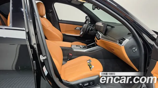 BMW 3 Series G20 — Фото автомобиля 16