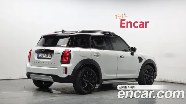 MINI Countryman — Фото автомобиля 2