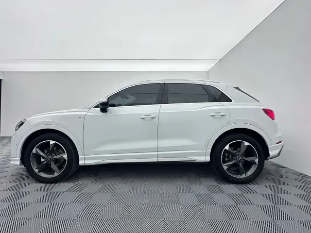 Audi Q3 — Фото автомобиля 8
