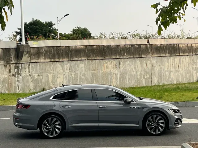 Volkswagen CC — Фото автомобиля 8