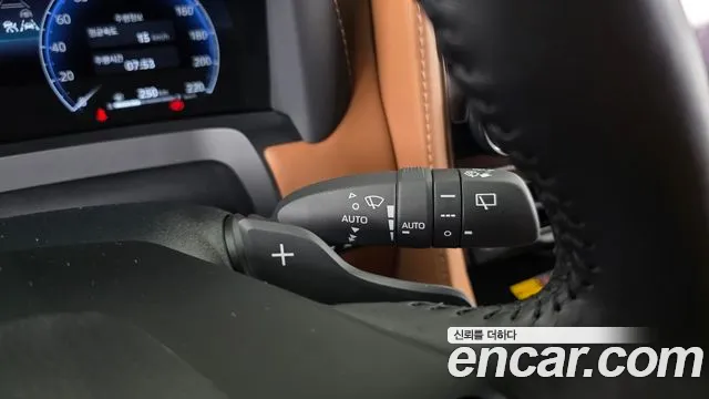 Toyota Alphard — Фото автомобиля 27
