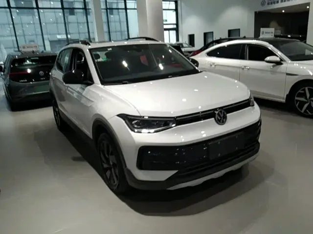 Volkswagen Tharu — Фото автомобиля 3