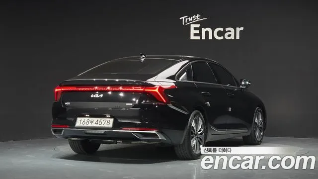 Kia K8 Hybrid — Фото автомобиля 2
