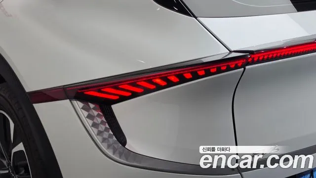 Kia EV6 — Фото автомобиля 23