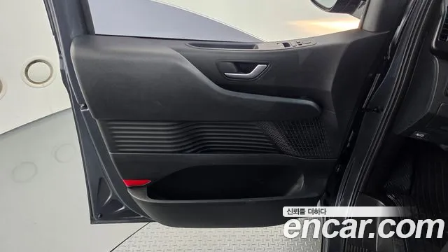 Hyundai Staria — Фото автомобиля 13