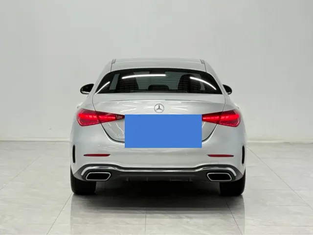 Mercedes-Benz C-Class — Фото автомобиля 3