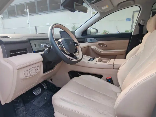 Jetour Shanhai L9 — Фото автомобиля 9