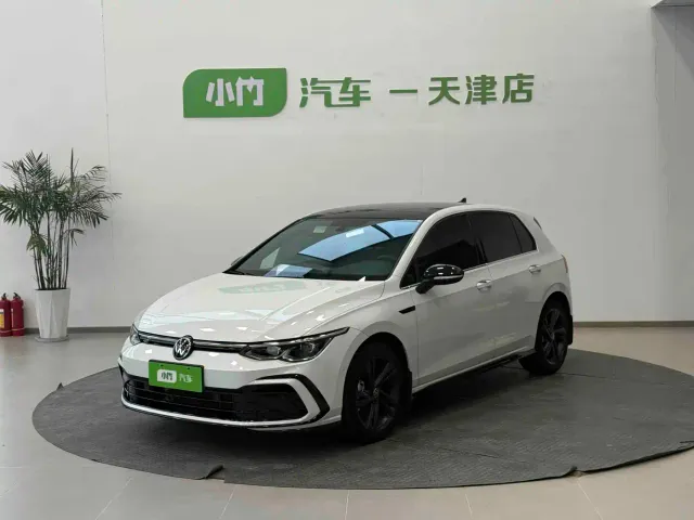 Фотография автомобиля — Volkswagen Golf
