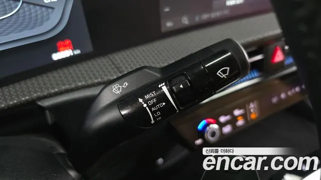 Kia EV6 — Фото автомобиля 28