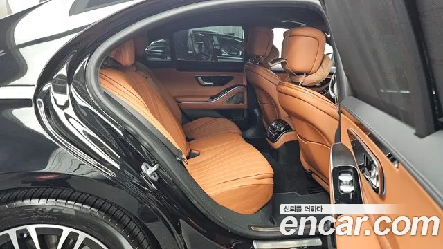 Mercedes-Benz S-Class W223 — Фото автомобиля 12
