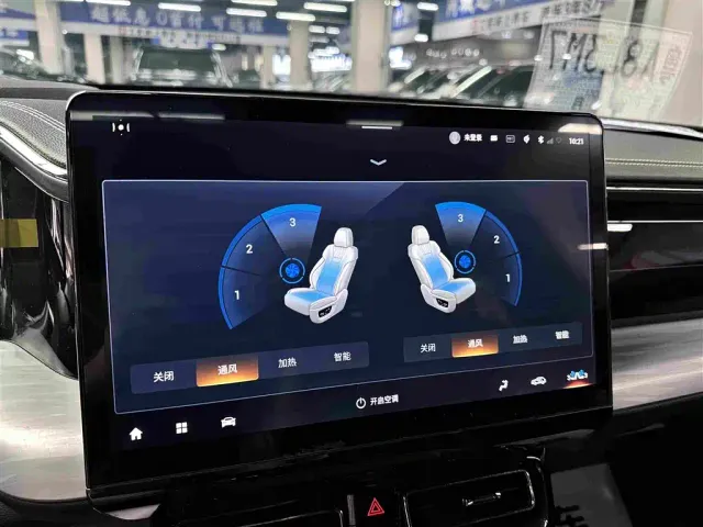 GAC Trumpchi GS8 — Фото автомобиля 11