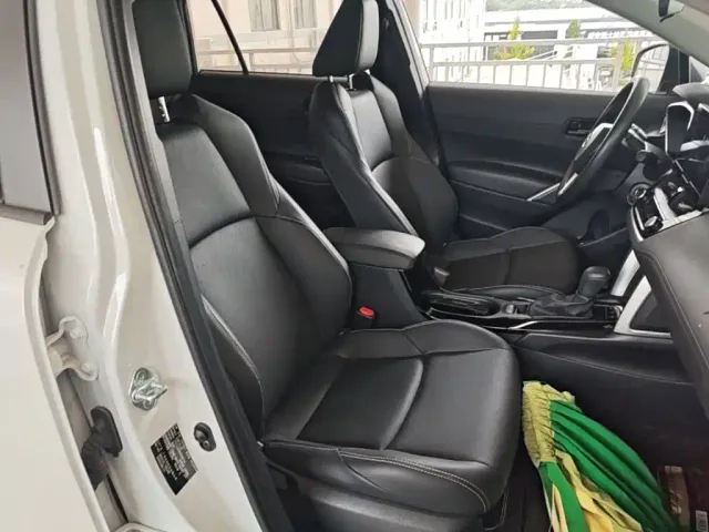 Toyota Frontlander — Фото автомобиля 24