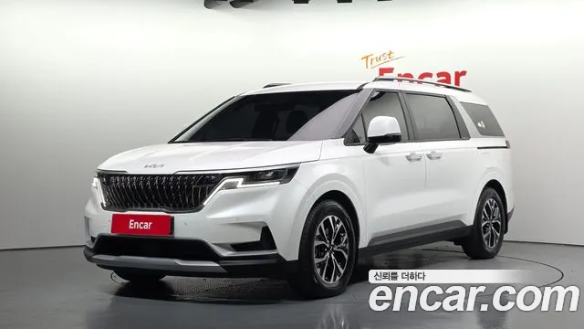 Фотография автомобиля — Kia Carnival 4th Gen