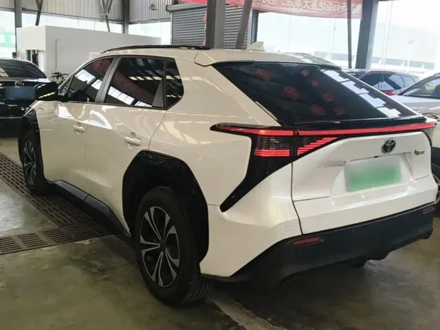 Toyota GAC Toyota bZ4X — Фото автомобиля 4