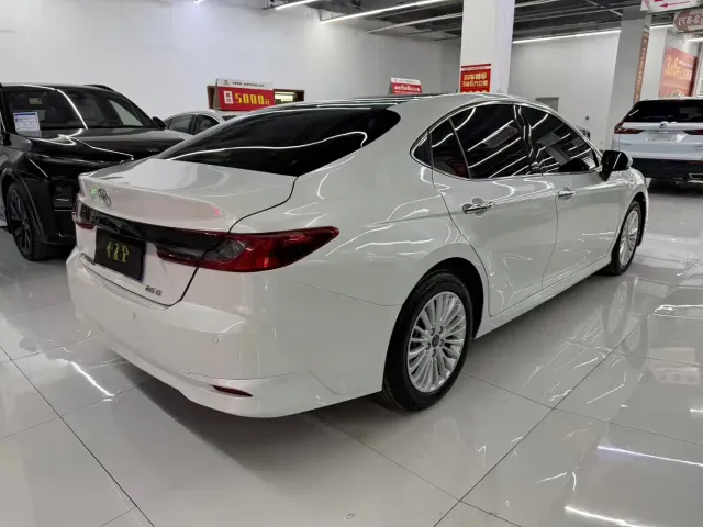 Toyota Camry — Фото автомобиля 7