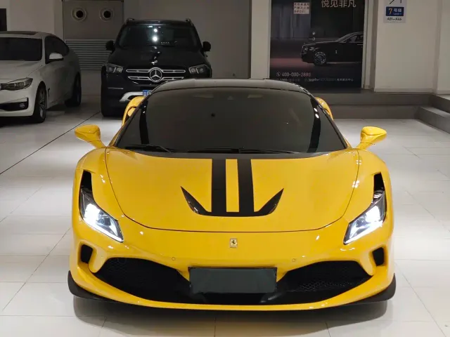 Ferrari F8 — Фото автомобиля 2