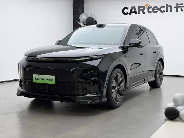 Фотография автомобиля — Li Auto L6