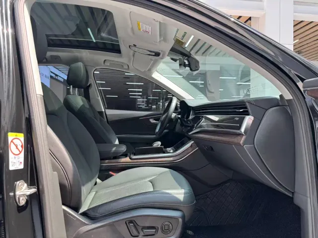 Audi Q7 — Фото автомобиля 17