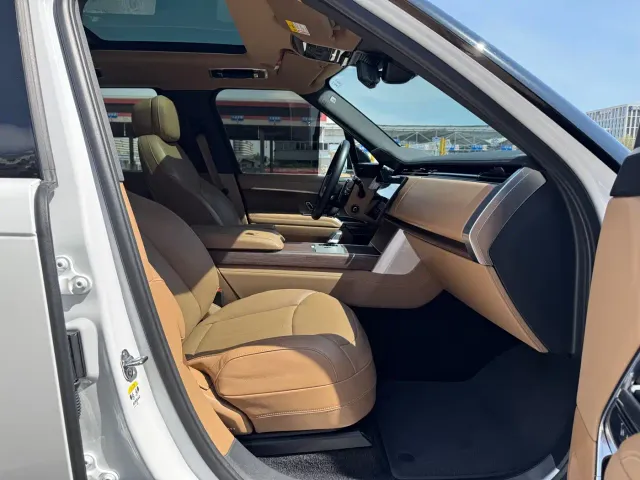 Land Rover Range Rover — Фото автомобиля 19