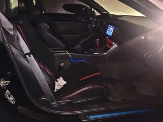 Subaru BRZ — Фото автомобиля 8