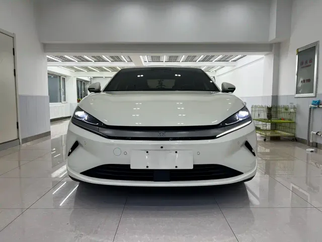 BYD Qin L — Фото автомобиля 7