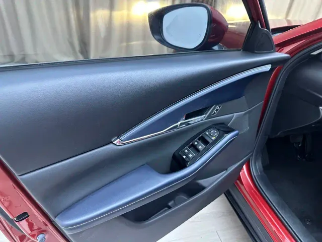 Mazda CX-30 — Фото автомобиля 13