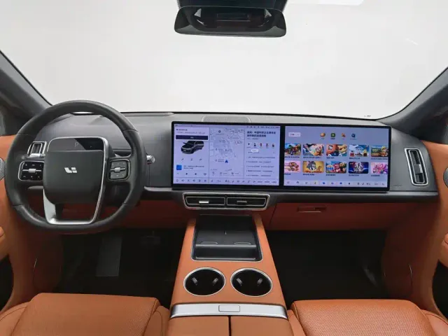 Li Auto L8 — Фото автомобиля 5