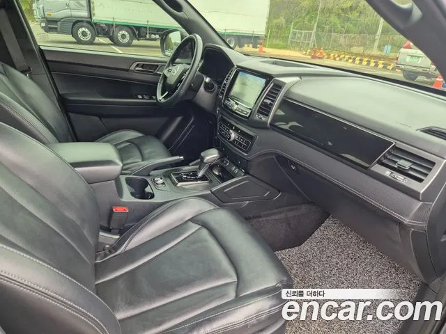 KG_Mobility_Ssangyong Rexton Новый Rexton Sport Дизель 2.2 4WD — Фото автомобиля 11