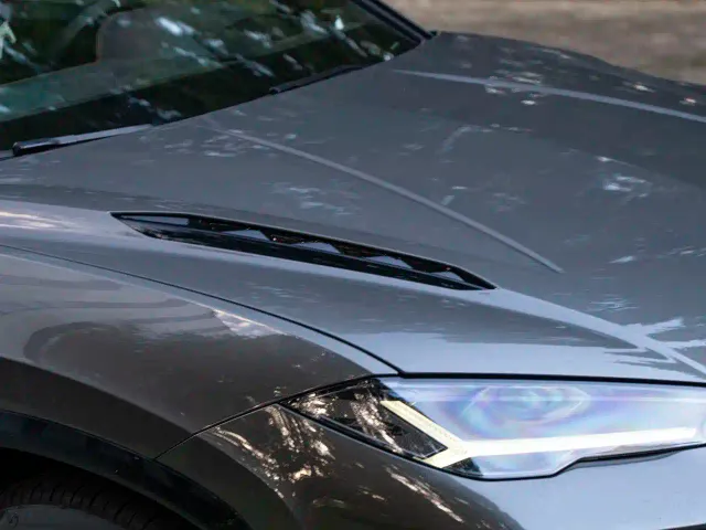 Lamborghini Urus — Фото автомобиля 12