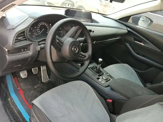 Mazda CX-30 — Фото автомобиля 9