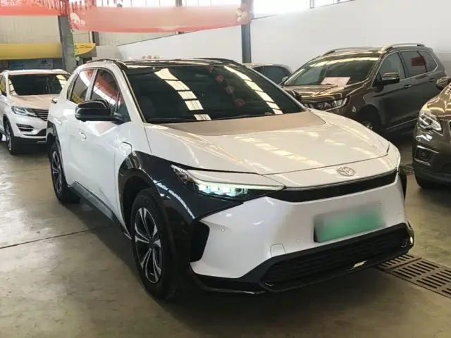 Toyota GAC Toyota bZ4X — Фото автомобиля 3