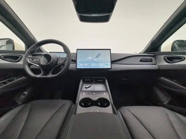 BYD Seal 06 DM-i Touring — Фото автомобиля 5