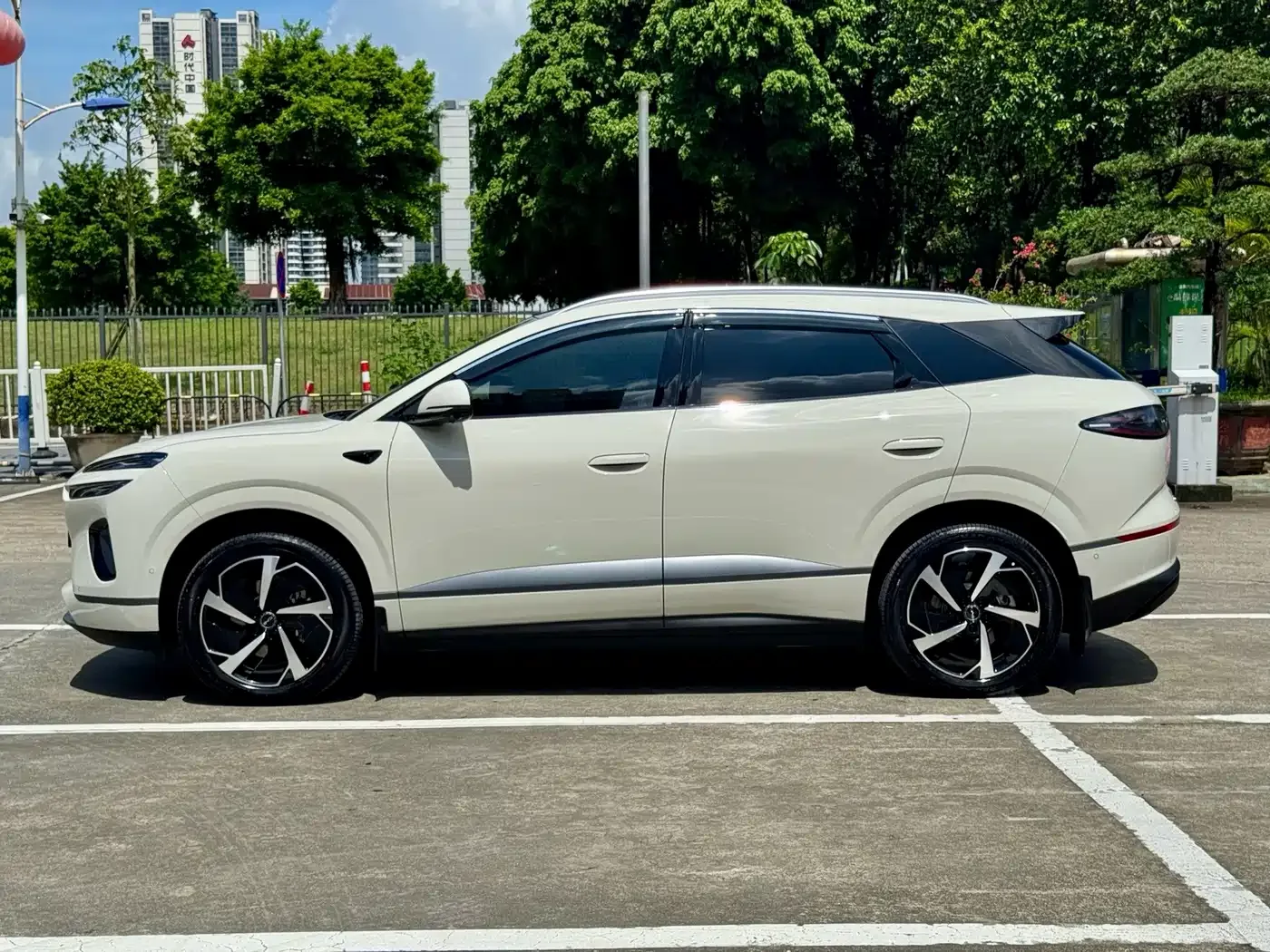BYD Sealion 06 New Energy 2025 EV 605 Pilot Pro Edition — Фото автомобиля 4
