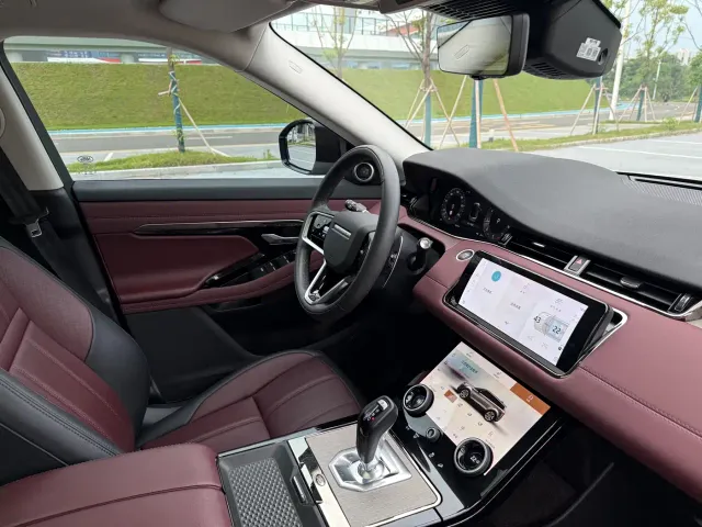 Land Rover Range Rover Evoque — Фото автомобиля 15