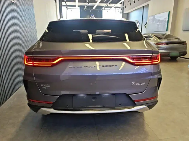 BYD Song PLUS — Фото автомобиля 5