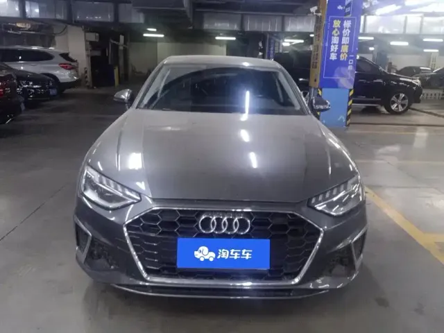 Audi A4L — Фото автомобиля 2