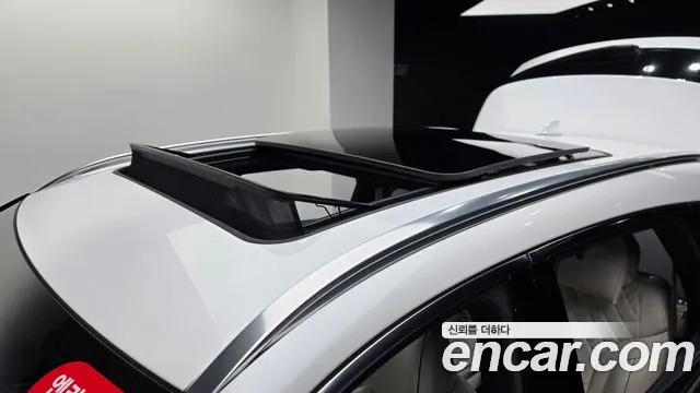Genesis GV80 — Фото автомобиля 24