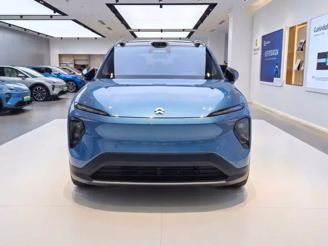 Nio ES7 — Фото автомобиля 2