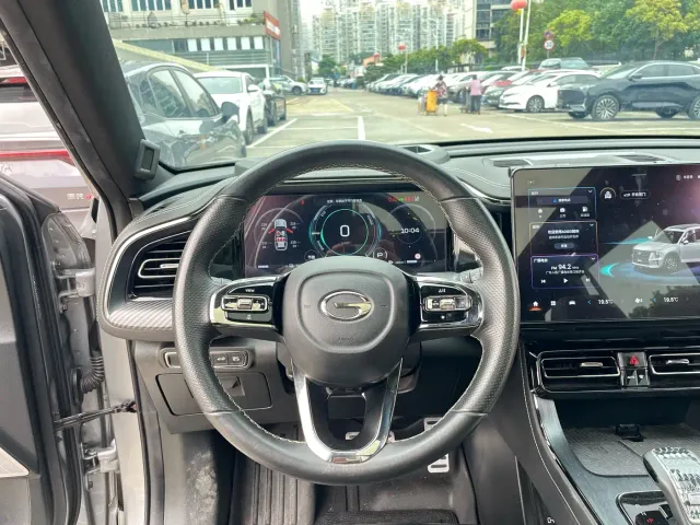 GAC Trumpchi GS8 — Фото автомобиля 22