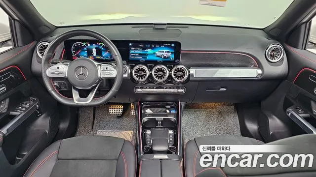 Mercedes-Benz GLB-Class — Фото автомобиля 7