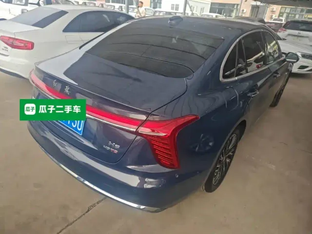 Hongqi H5 — Фото автомобиля 6