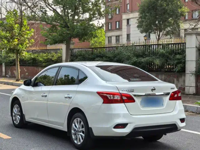 Nissan Sylphy — Фото автомобиля 7