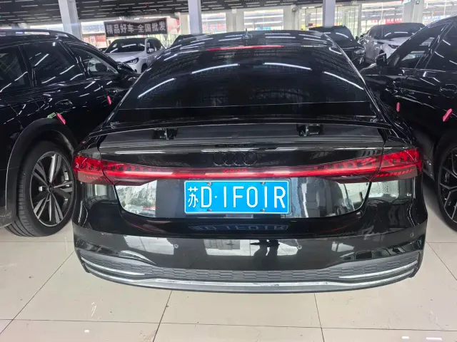 Audi A7 — Фото автомобиля 6