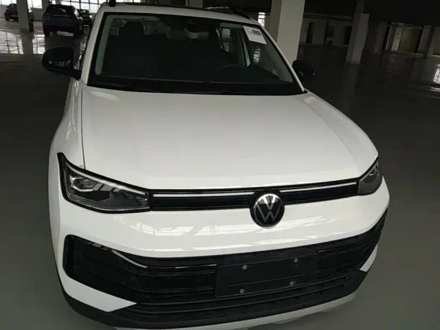 Volkswagen Tharu — Фото автомобиля 2