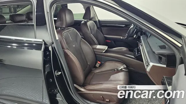 Hyundai Grandeur GN7 — Фото автомобиля 16