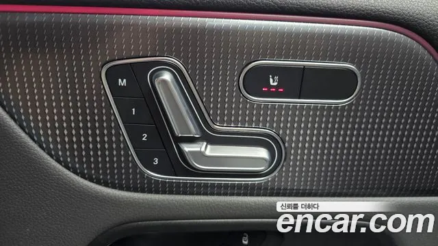 Mercedes-Benz EQB X243 — Фото автомобиля 23